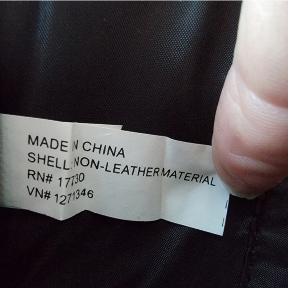 Mossimo Snakeskin Print Envelope Clutch - Picture 4 of 9